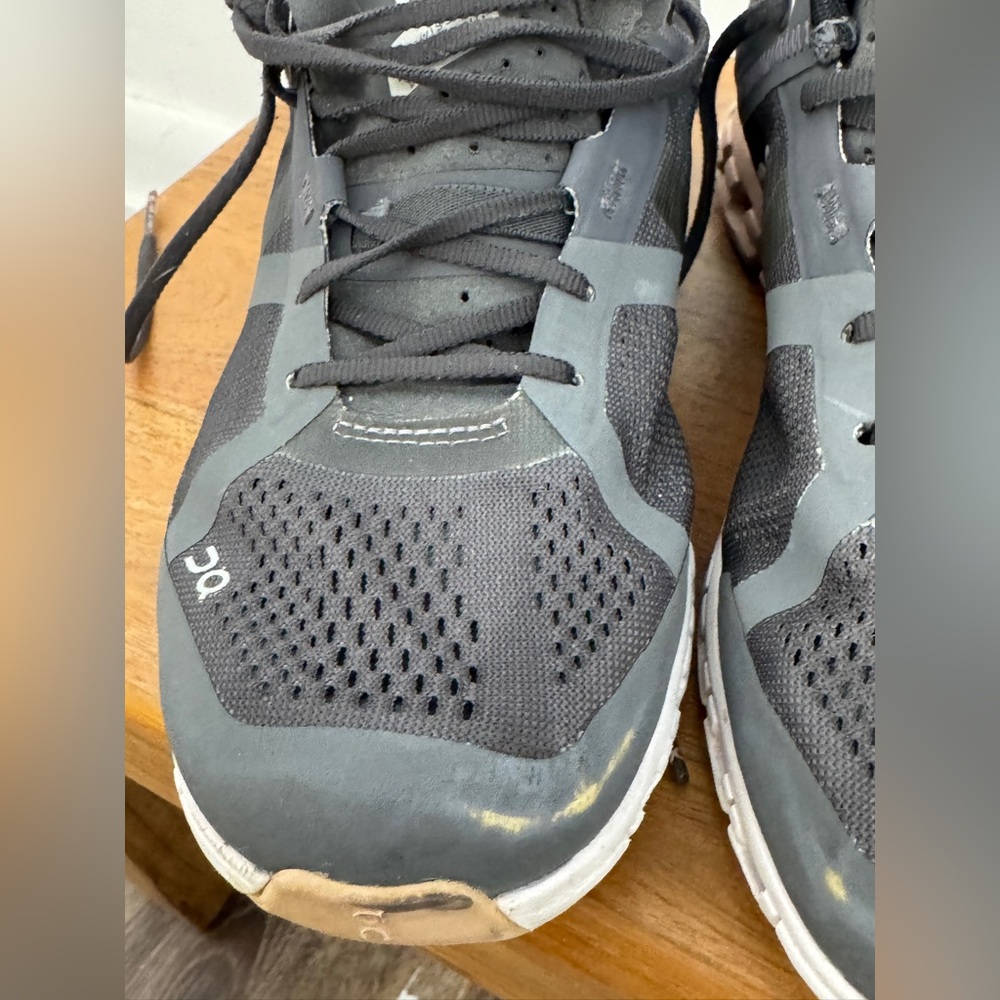 On Women's Cloudflow Active Running Sneakers - Picture 5 of 9